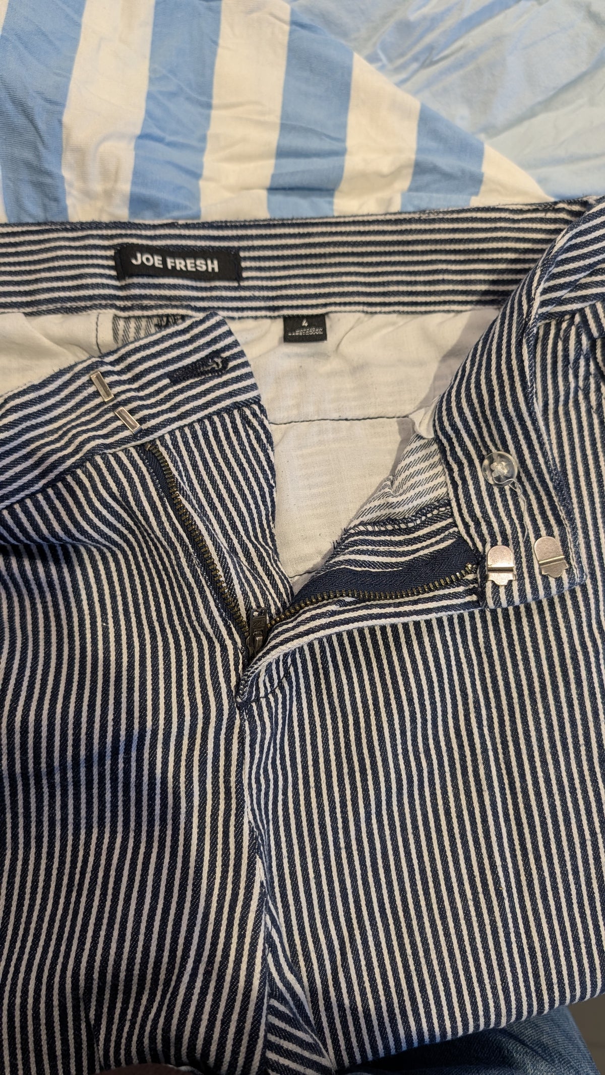 Pants – Joe Fresh – 4
