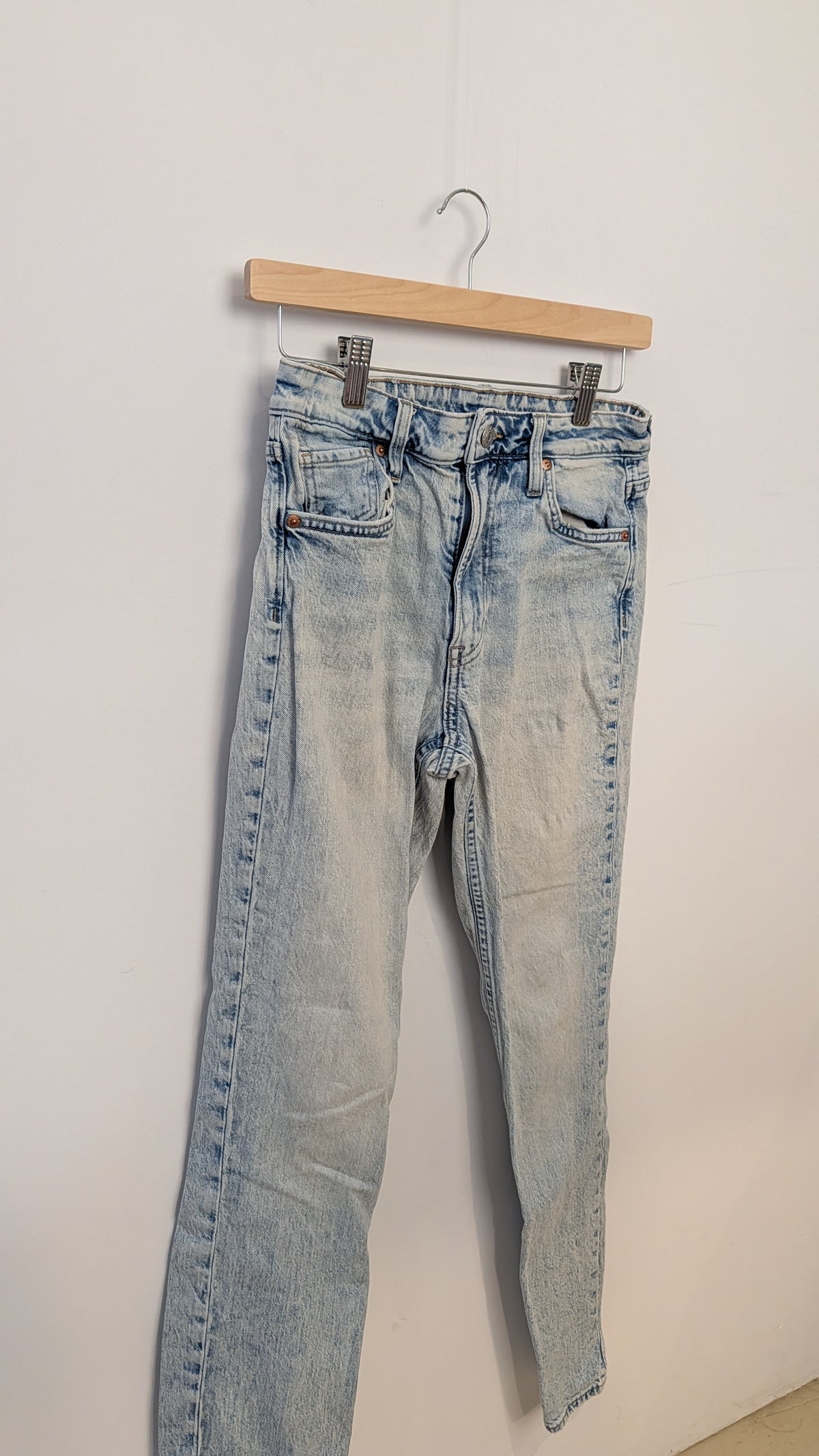 Jean – H&M (Divided)