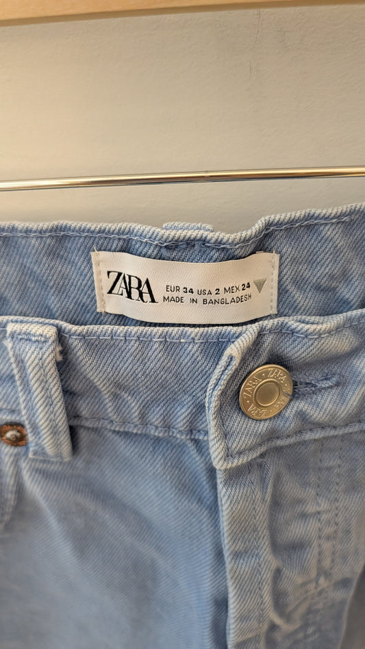 Jean à coupe droite – Zara (Bleu Clair)