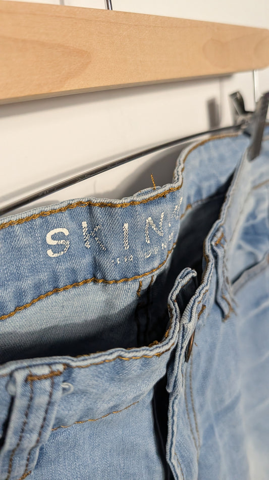 Jean Coupe Skinny – Urban Heritage (Bleu Clair)