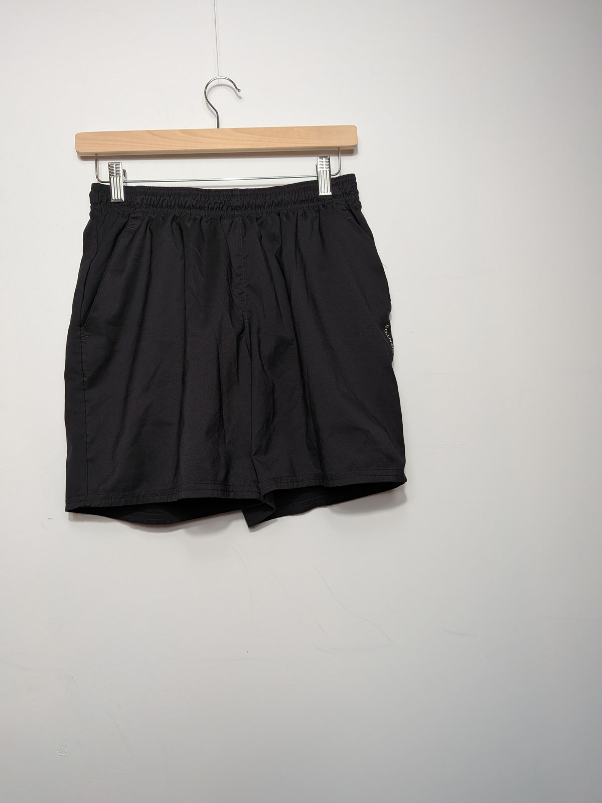 Black sports shorts - Decathlon - S