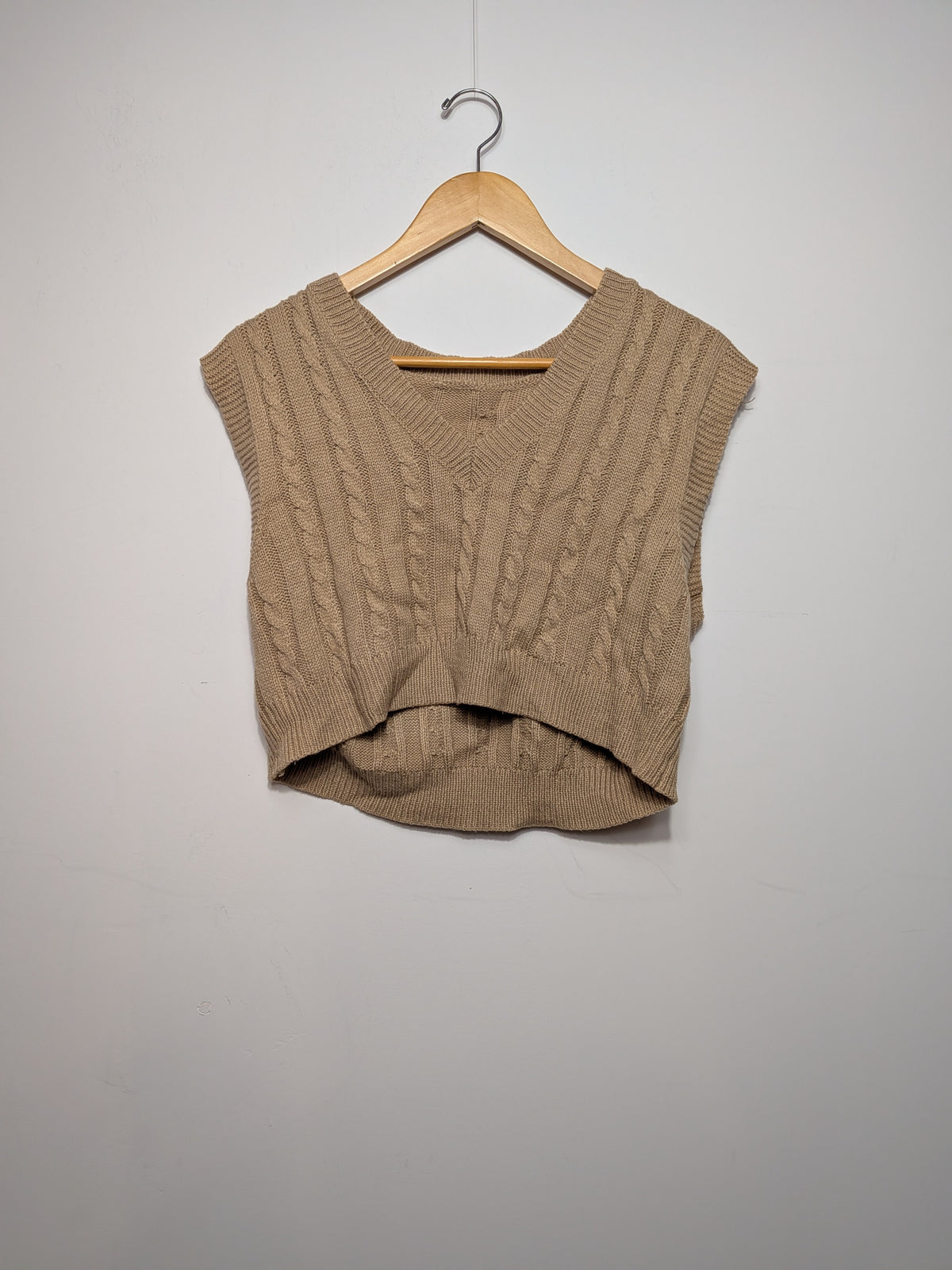 SHEIN beige tank top - SHEIN - M