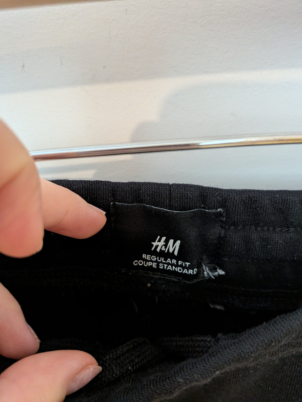 H&M Short sport noir poches zippées Sport "M"