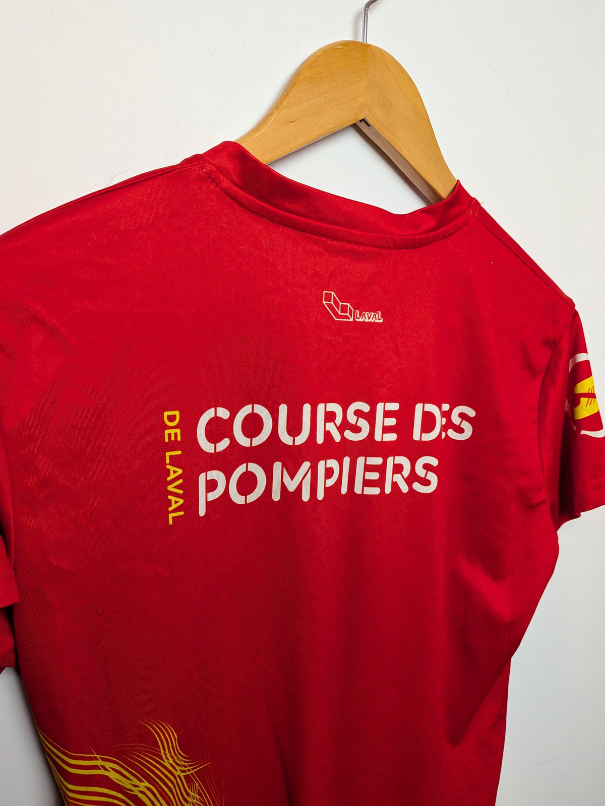 Course des pompiers T-shirt sport rouge flammes imprimées Course des pompiers "M"