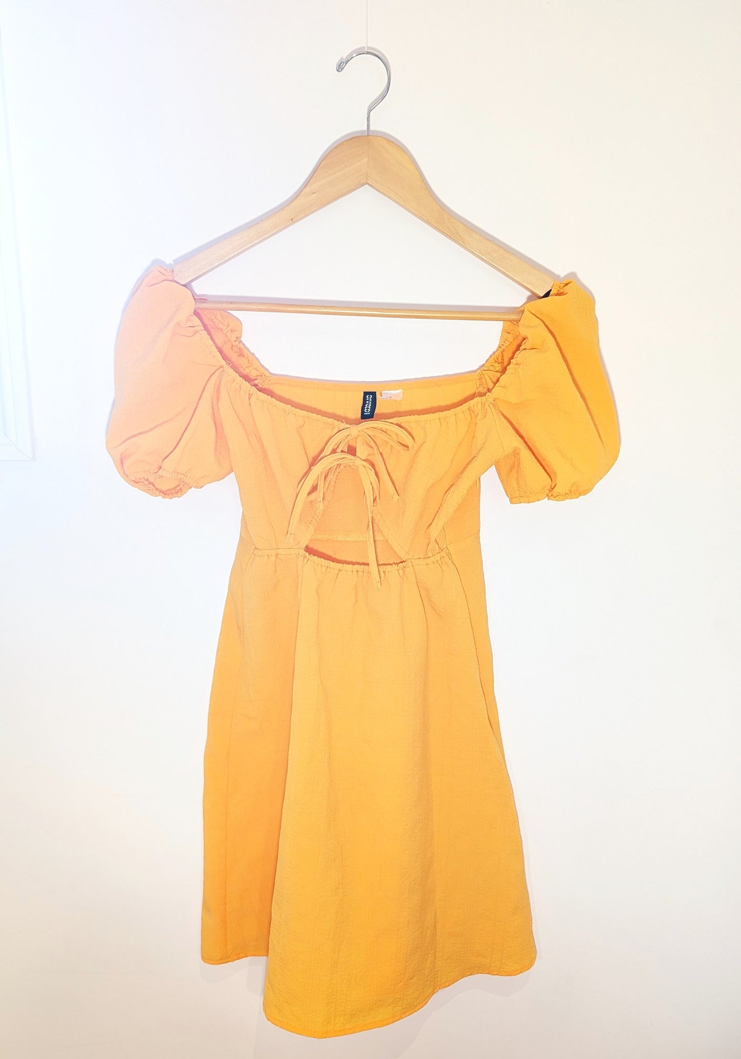 Robe d'été jaune