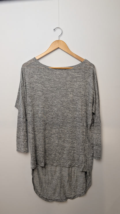 Chandail / Haut – Col V avec nœuds