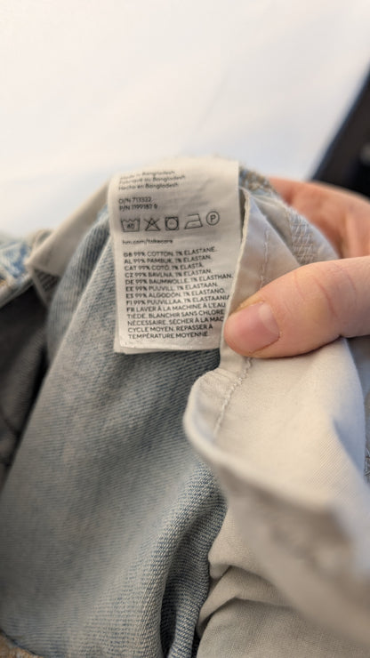 Jean – H&M (Divided)