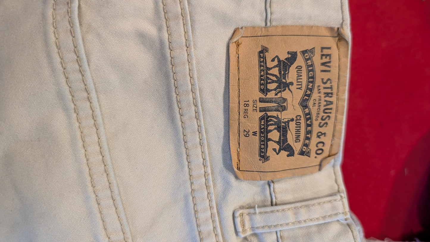 Short Chino – Levi's (Beige)