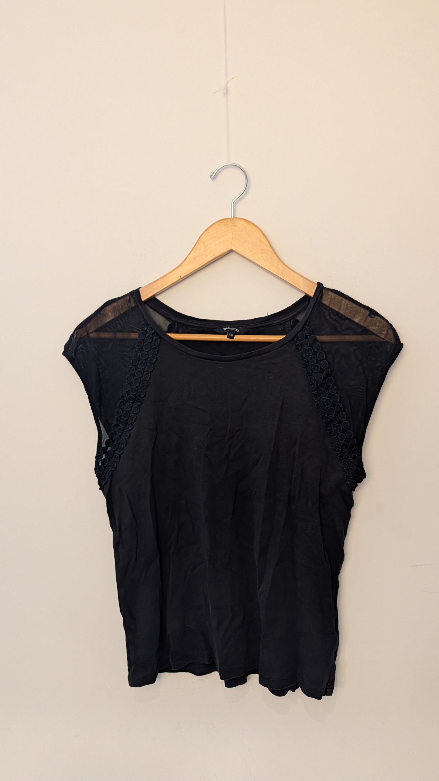 Haut ajouré – RW&CO. (Noir)