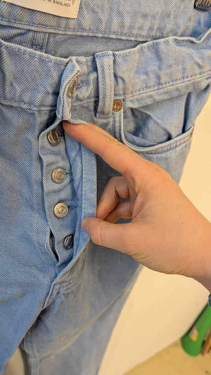 Jean à coupe droite – Zara (Bleu Clair)