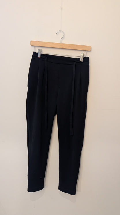 Pantalon Propre – Sans Marque (Noir)