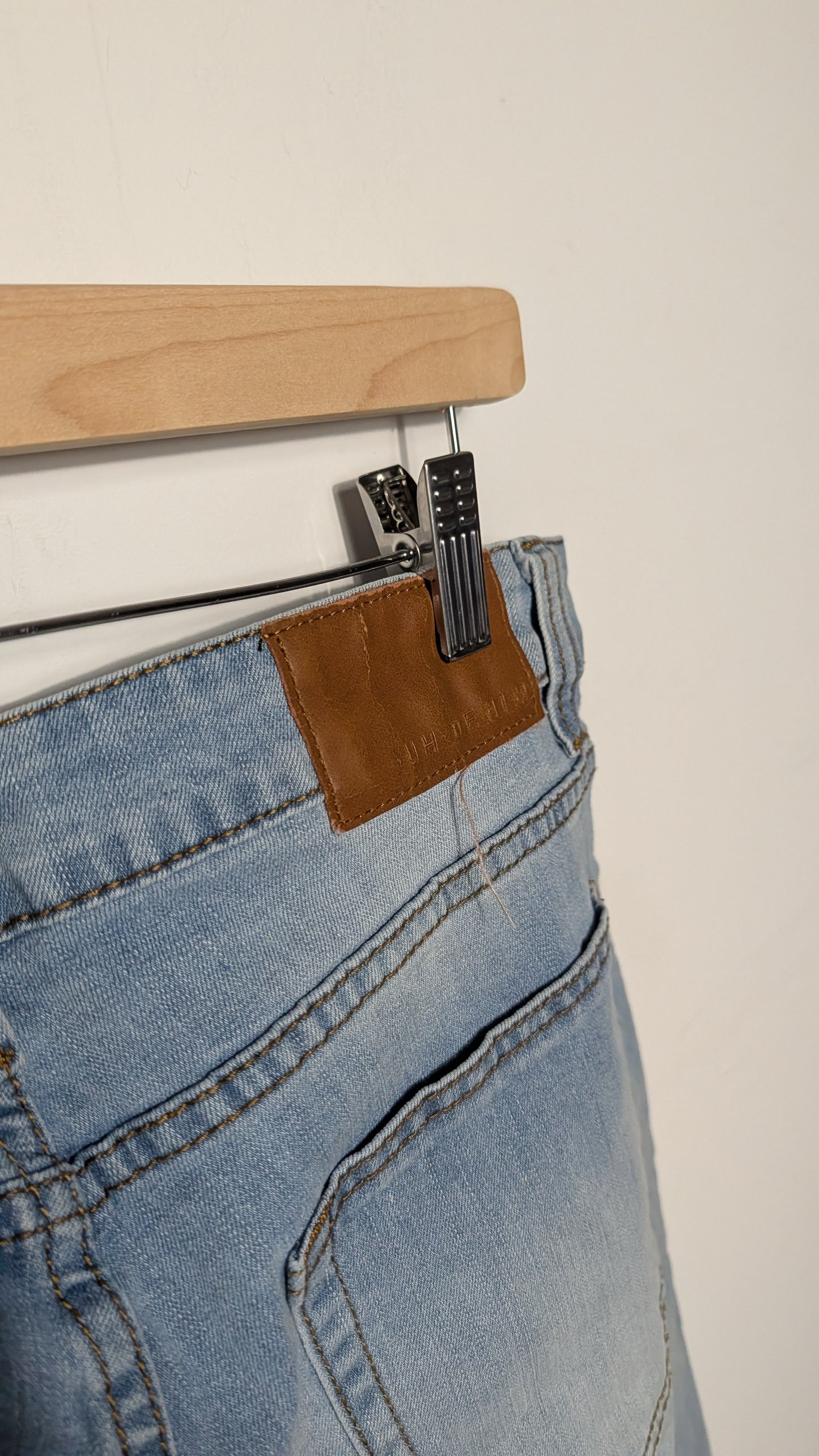 Jean Coupe Skinny – Urban Heritage (Bleu Clair)