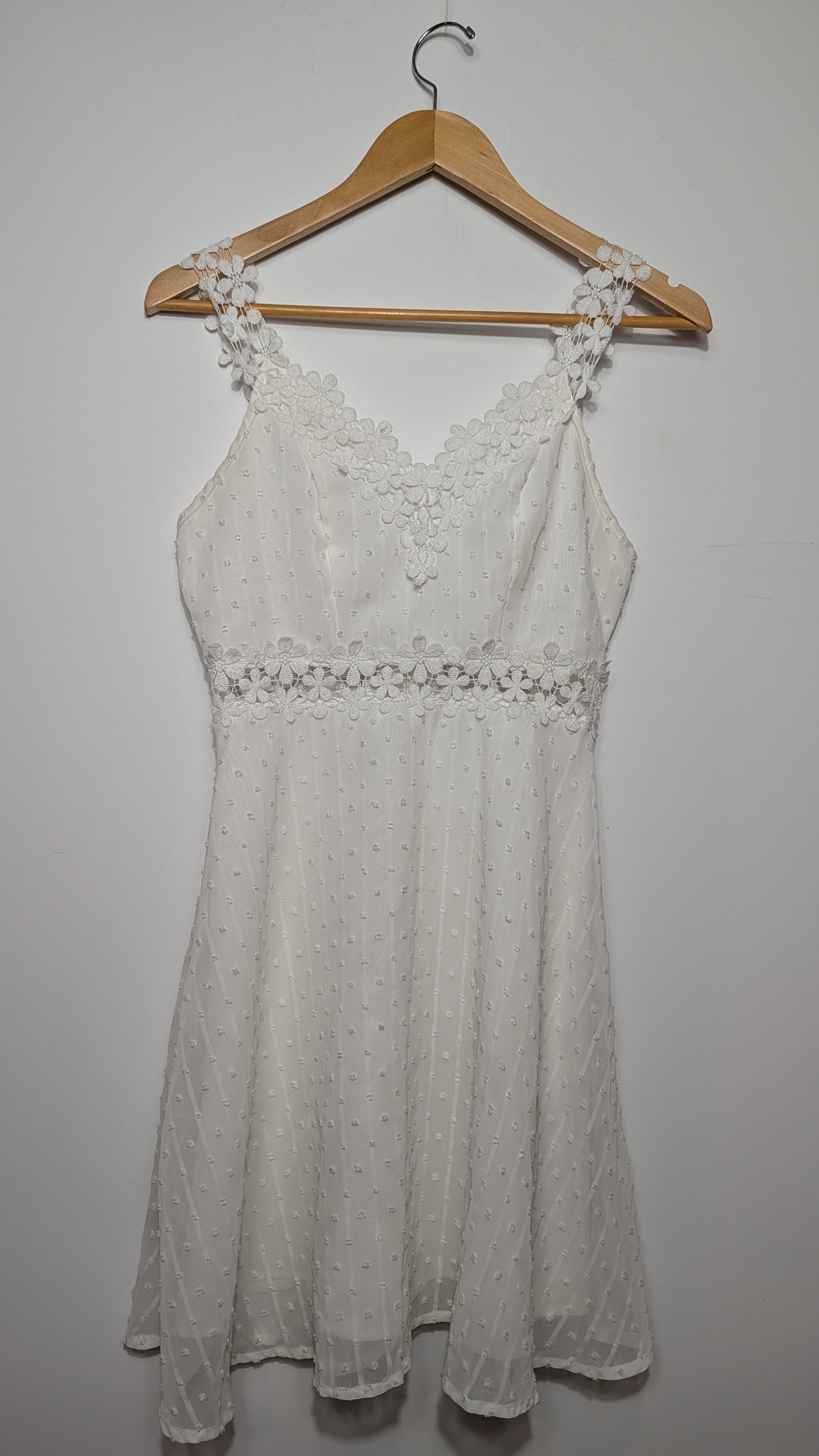 Robe Courte à Volants – Blanche - Médium