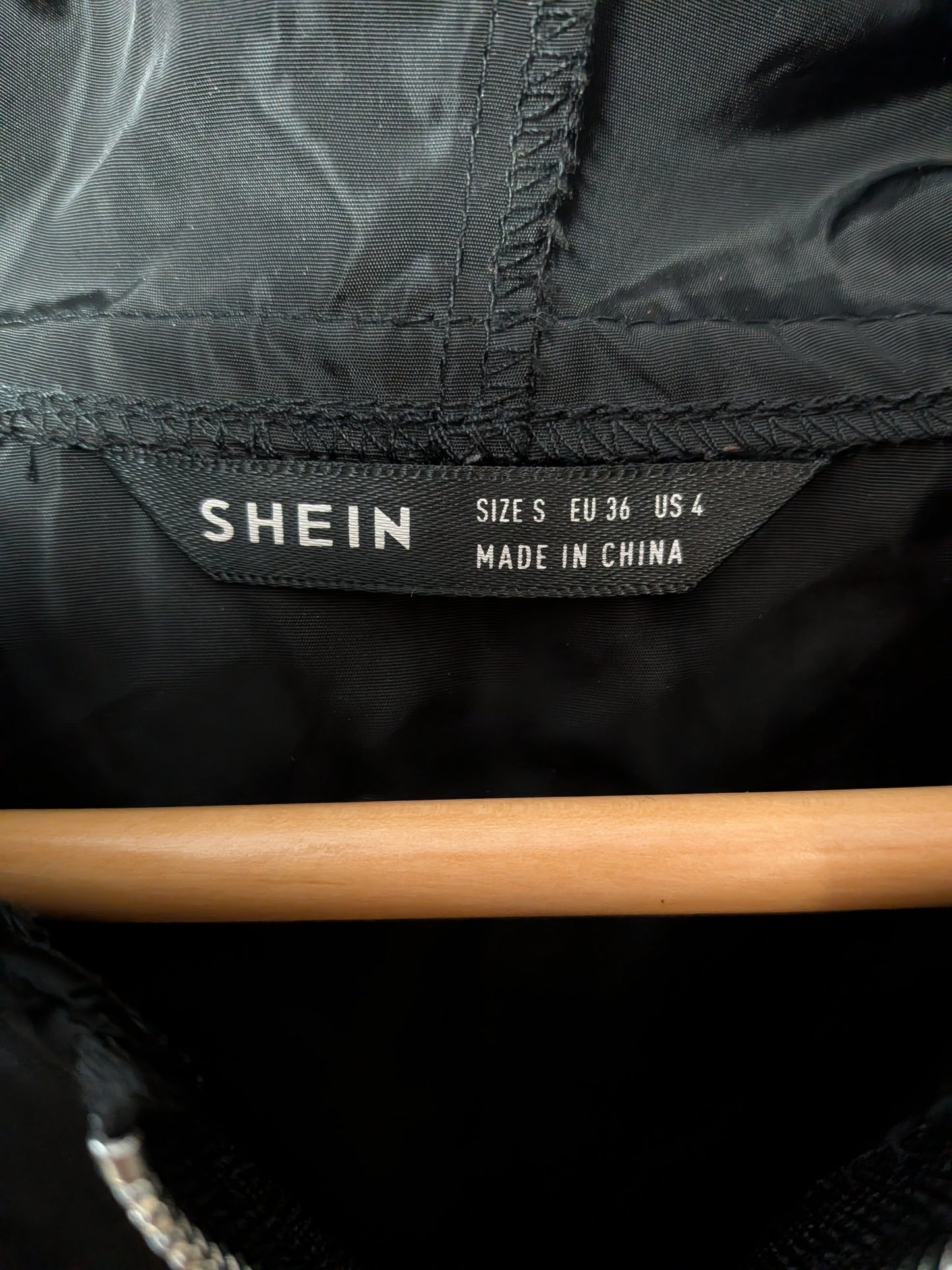 Coupe-vent cropped noir - Shein - S