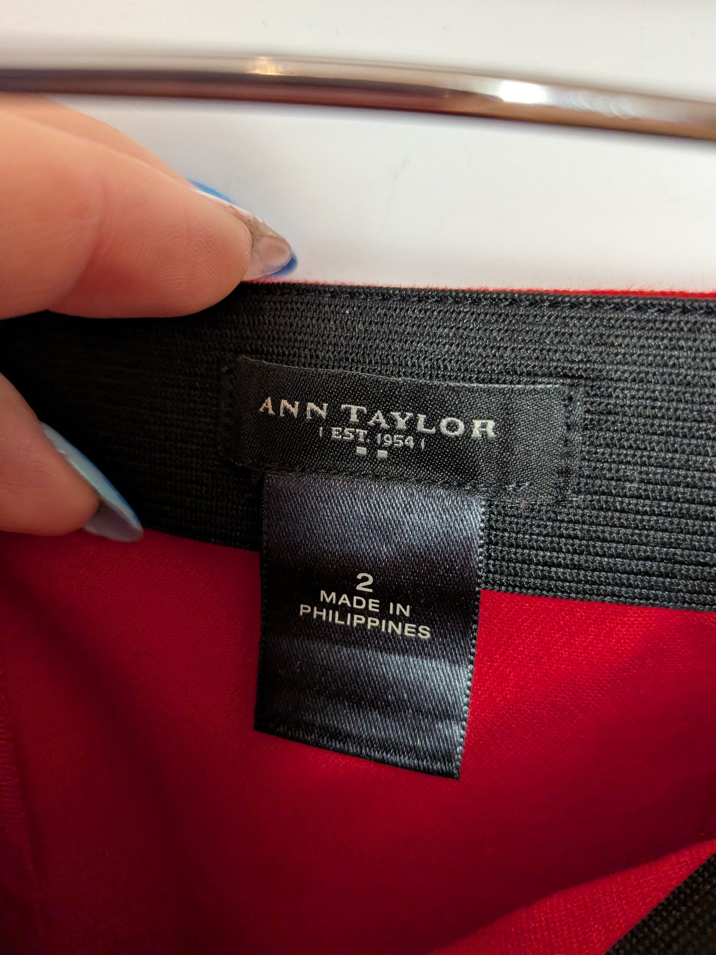 Jupe crayon rouge taille élastique - ANN TAYLOR - 2