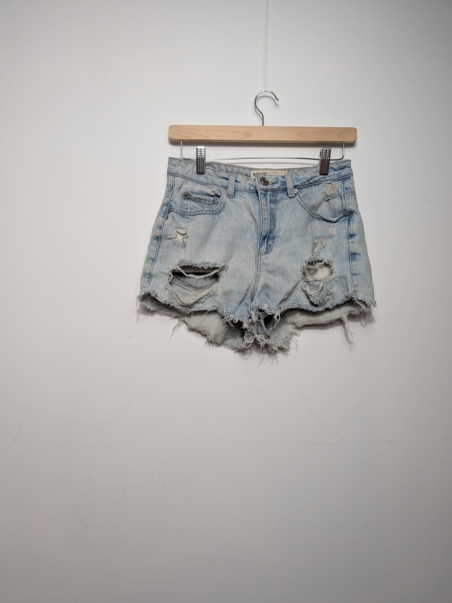 Short en jean délavé clair troué - Garage - 03