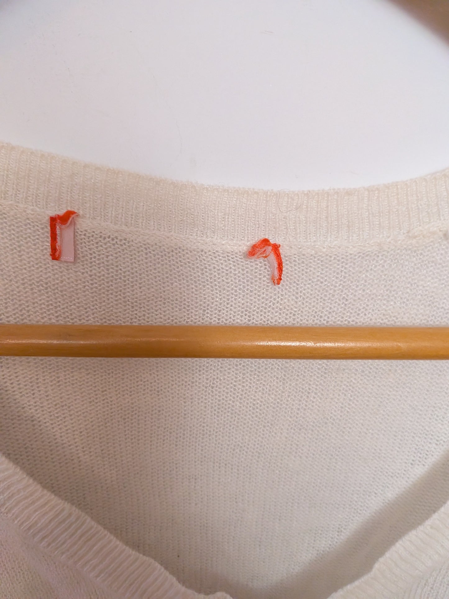 T-shirt tricot crème V - Inconnu - Taille manquante