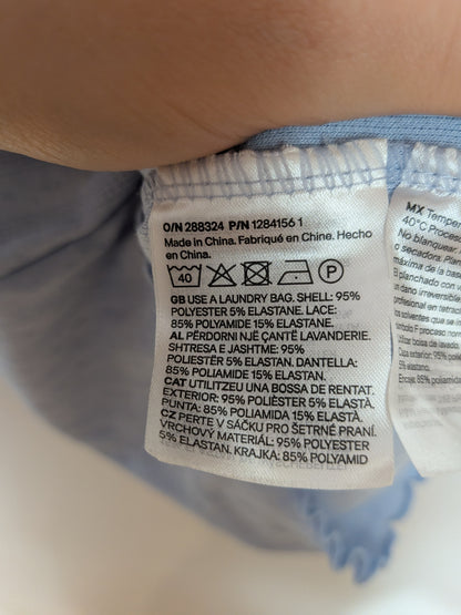 Haut côtelé à bordure dentelle bleu pastel - H&M - XS