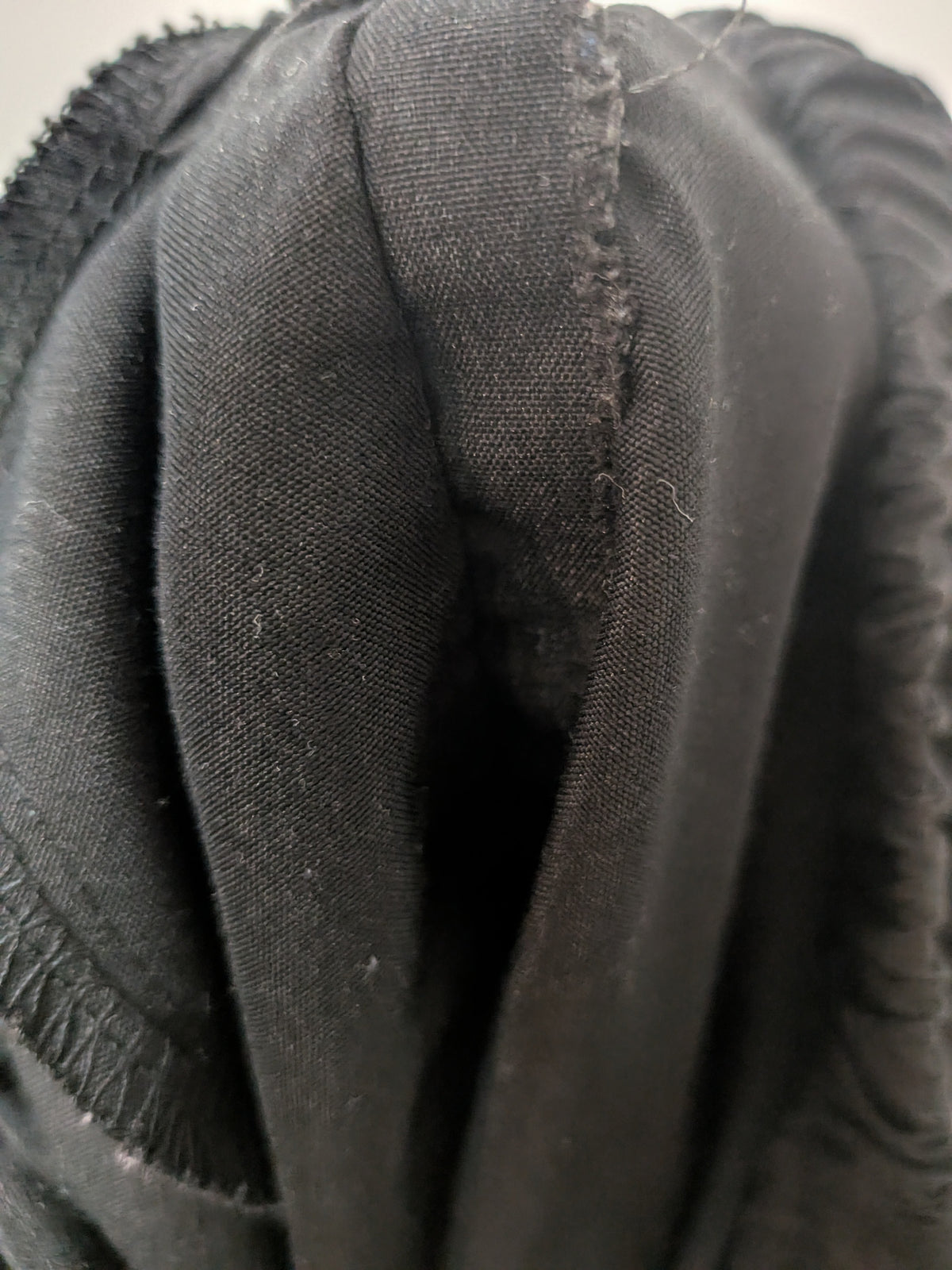 Sans marque Pantalon survêtement noir liseré blanc Sport M