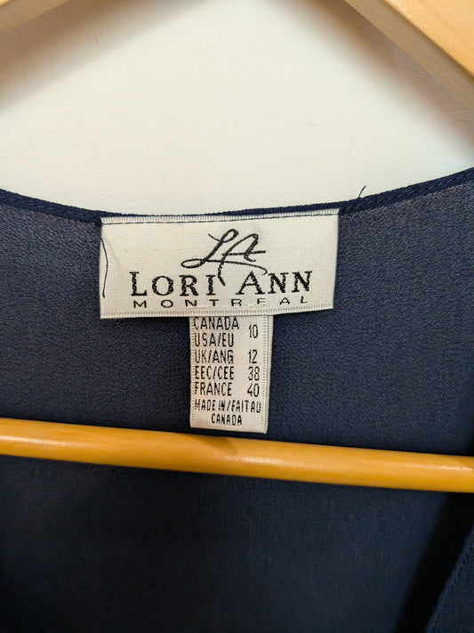 LORI ANN MONTREAL Veste fluide mousseline bleu marine ouverte Chic 10
