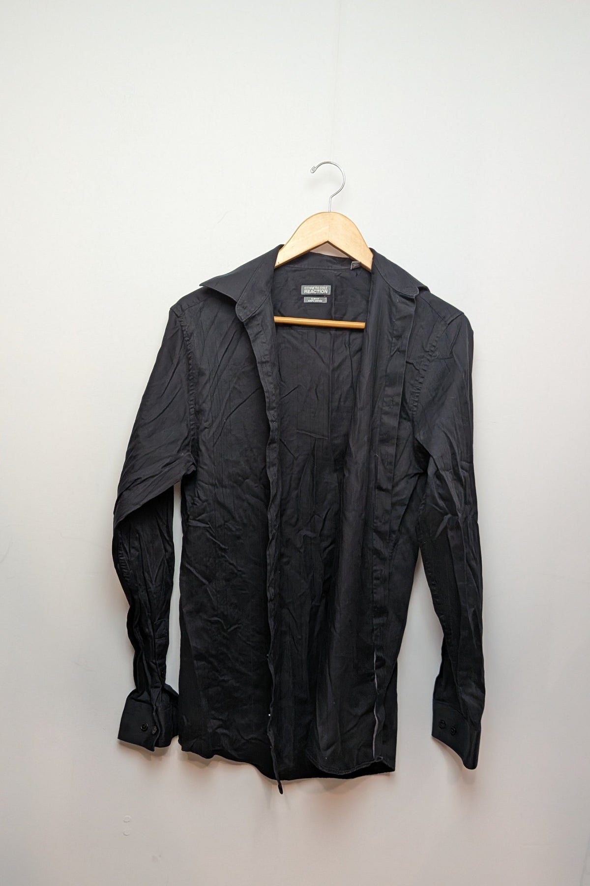 KENNETH COLE REACTION Chemise habillée noir infroissable Coupe Cintrée 15 34-35
