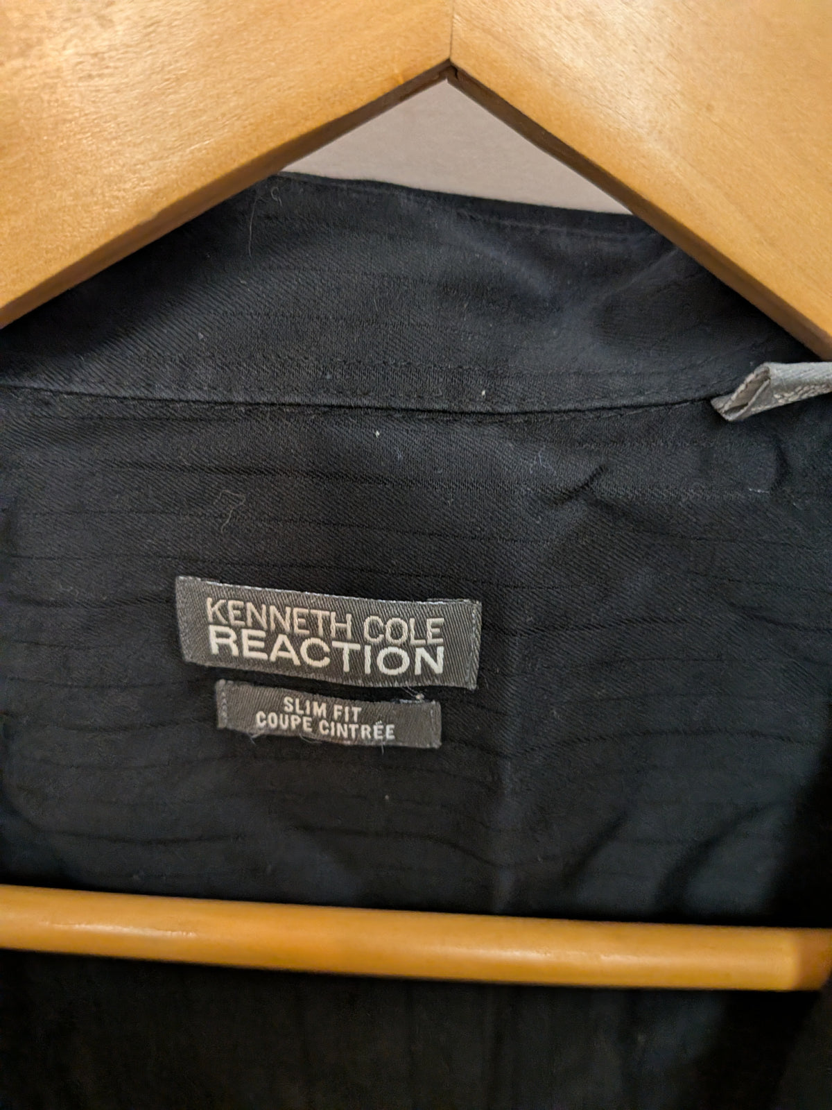 KENNETH COLE REACTION Chemise habillée noir infroissable Coupe Cintrée 15 34-35